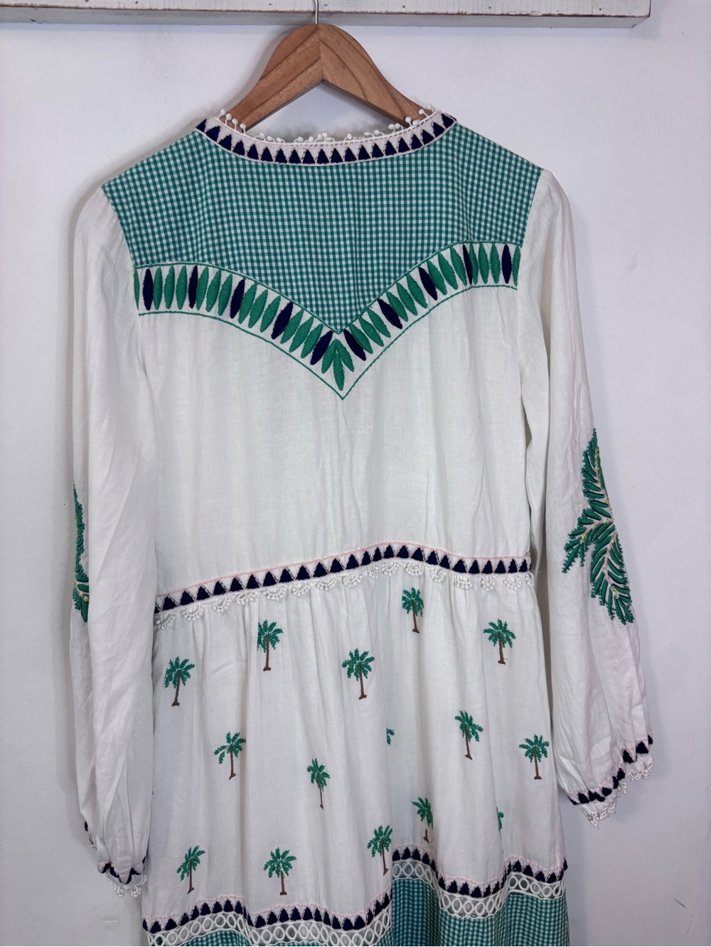 FARM Rio Bohemian Linen Maxi Dress with Green Palm Embroidery - Picture 10 of 14